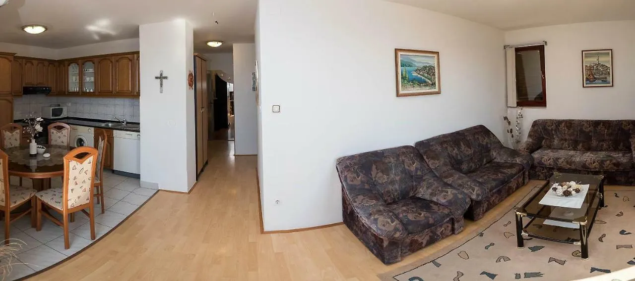 Apartman Ruzica Crikvenica 0*,  Croatia